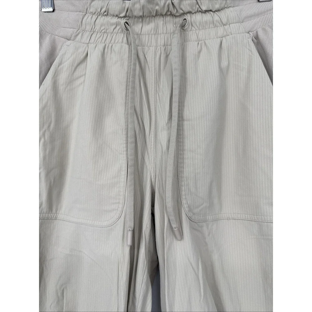 Lululemon Beyond the Studio Jogger Beige High Rise Pants Size 4 Athleisure Yoga